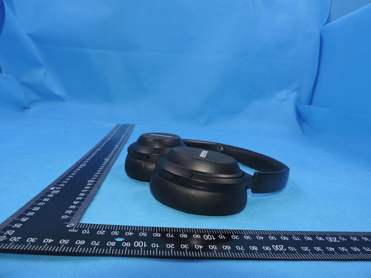 BT&NC Headphone - FCC ID 2AQSM-TSOUND02240 - Tectronics Global Limited (4)