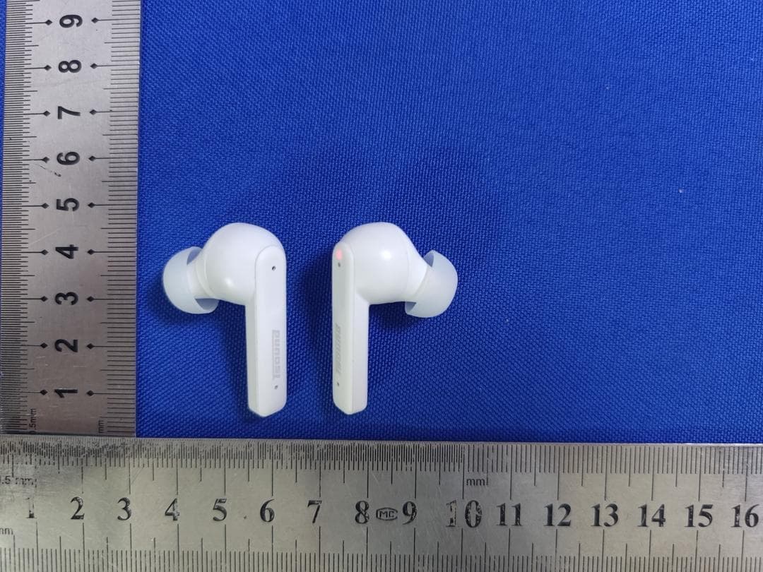 Wireless earphones - FCC ID 2AQSMTSOUND02311 - Tectronics Global Limited (2)