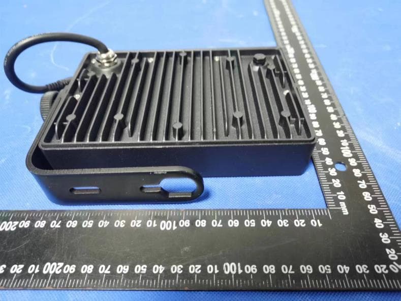 LED Flood Light - FCC ID 2AQSN-DCPFLD30 - DALS Lighting, Inc (4)