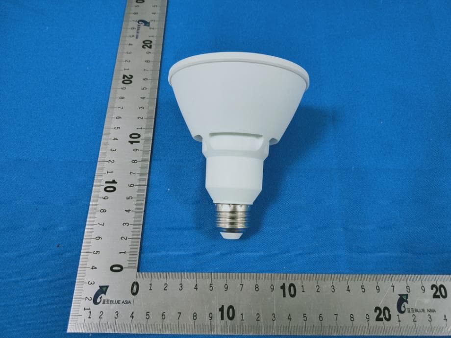 WiFi LED Lamp - FCC ID 2AQUQGB34347 - Globe Electric Company Inc. (3)