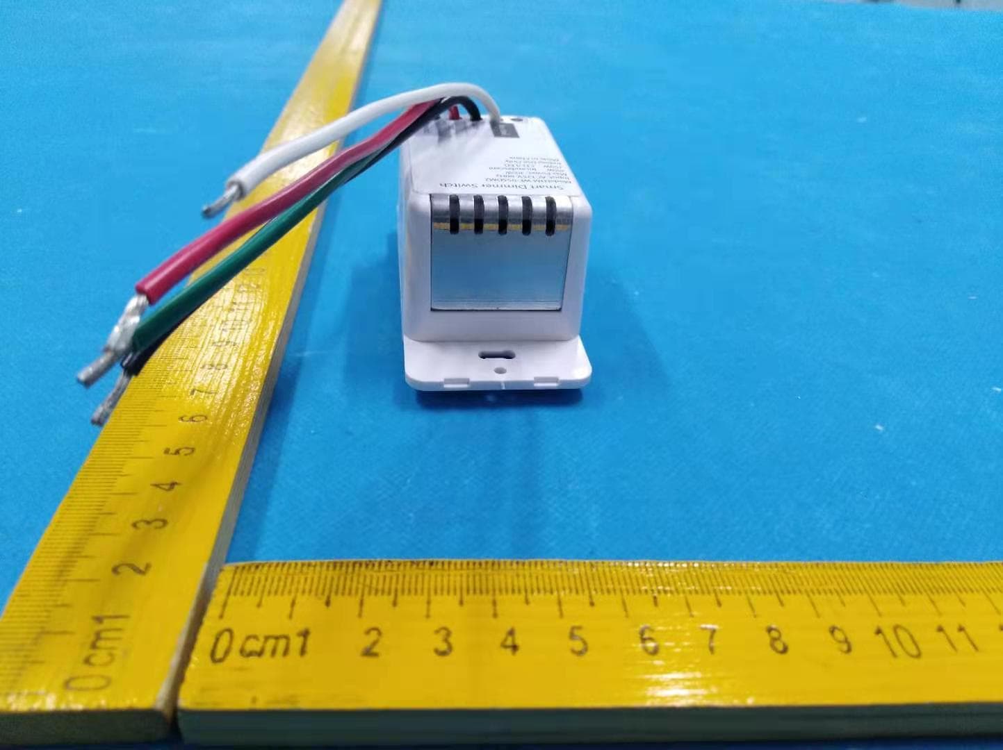 Smart Dimmer Switch 50199 - FCC ID 2AQUQGE50199 - Globe Electric Company Inc. (5)
