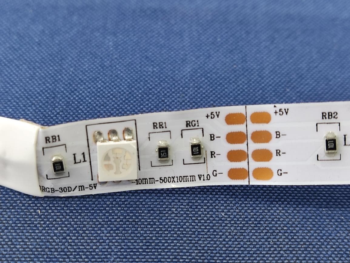 RGB Beacon Smart Strip Light - FCC ID 2AQUQGE50618A - Globe Electric Company Inc. (5)
