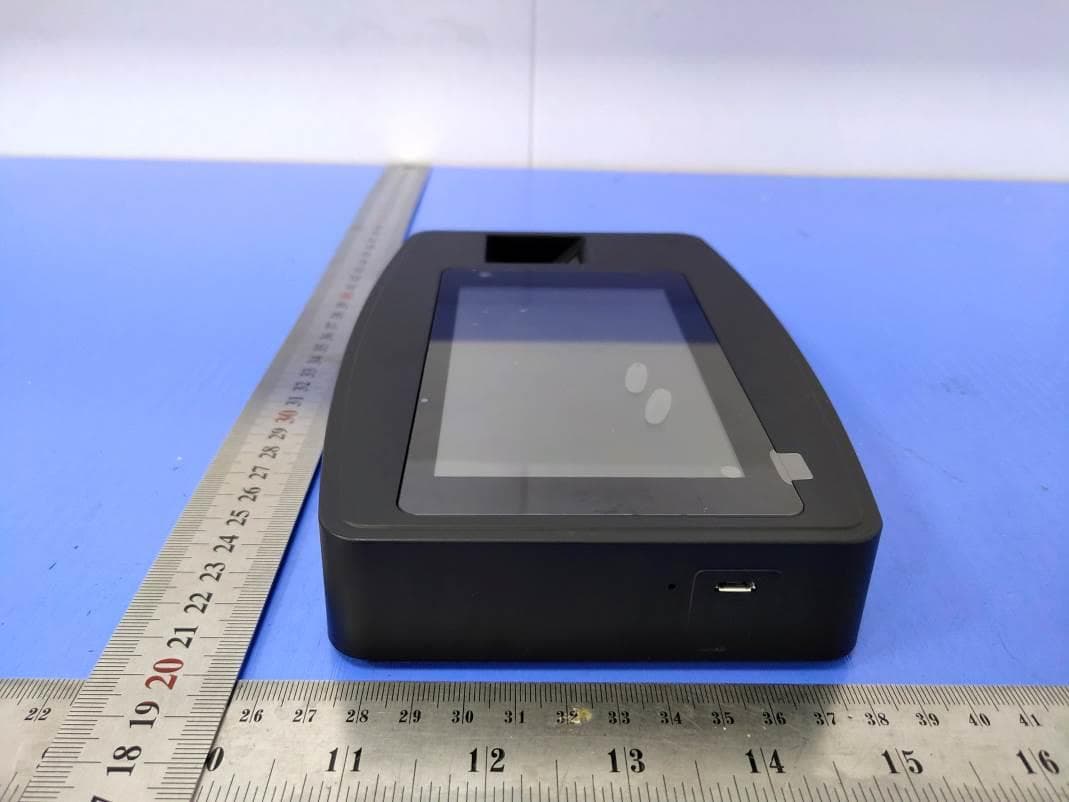 Workwell cloud tablet time clock - FCC ID 2AQUZ-JR2000 - Workwell Technologies, Inc. (3)