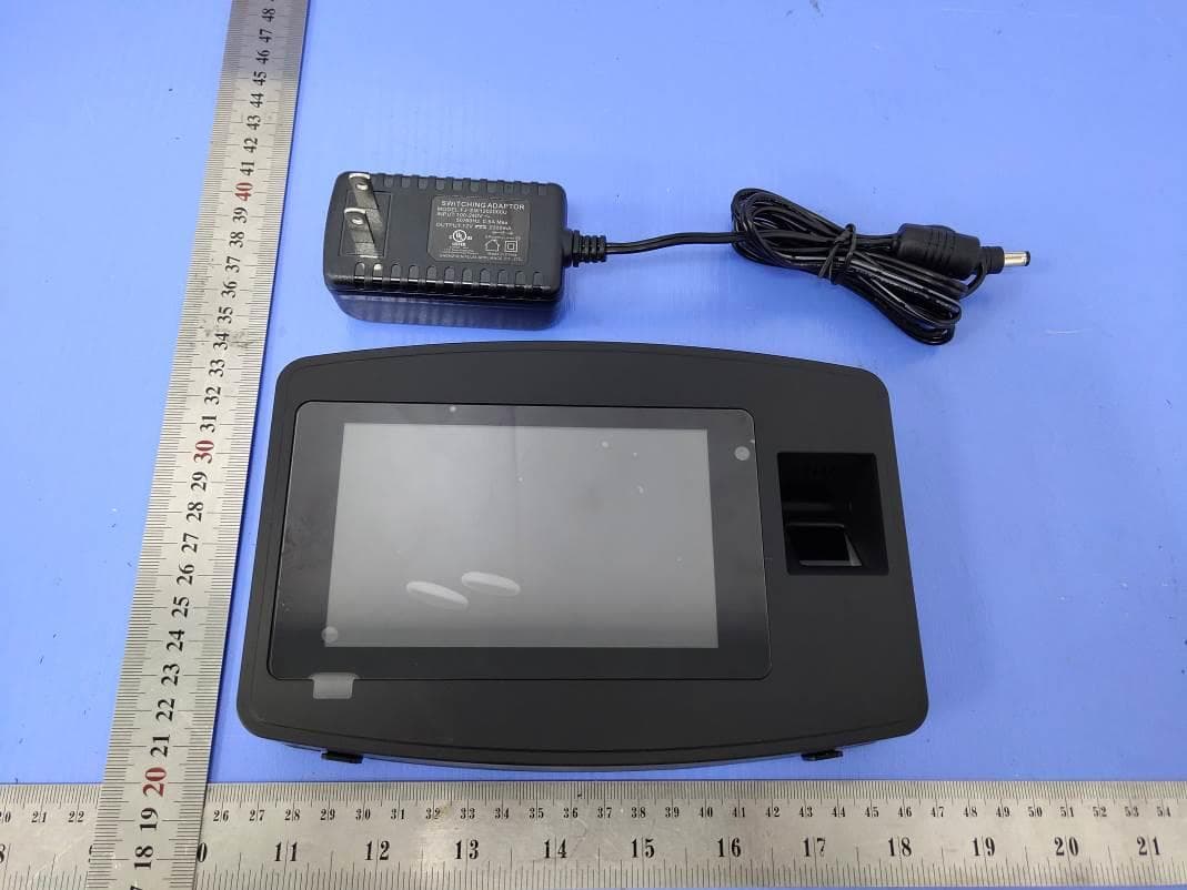 Workwell cloud tablet time clock - FCC ID 2AQUZ-JR2000 - Workwell Technologies, Inc. (2)
