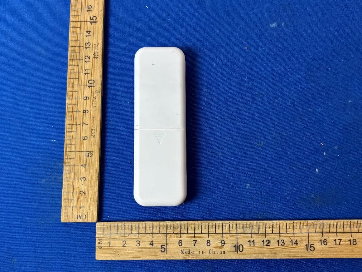 Track light - FCC ID 2AQVCHBTF1045R3 - Cordelia Lighting Inc. (2)