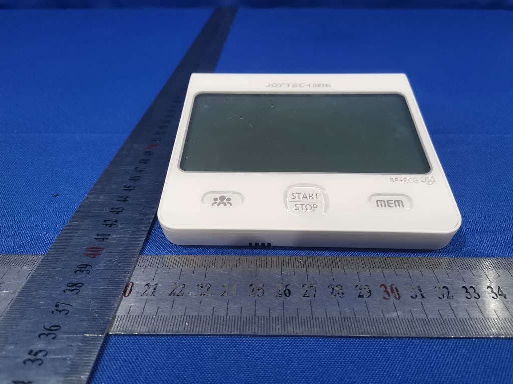 Arm-Type Fully Automatic Digital Blood Pressure Monitor - FCC ID 2AQVU0016 - JOYTECH HEALTHCARE CO., LTD. (4)
