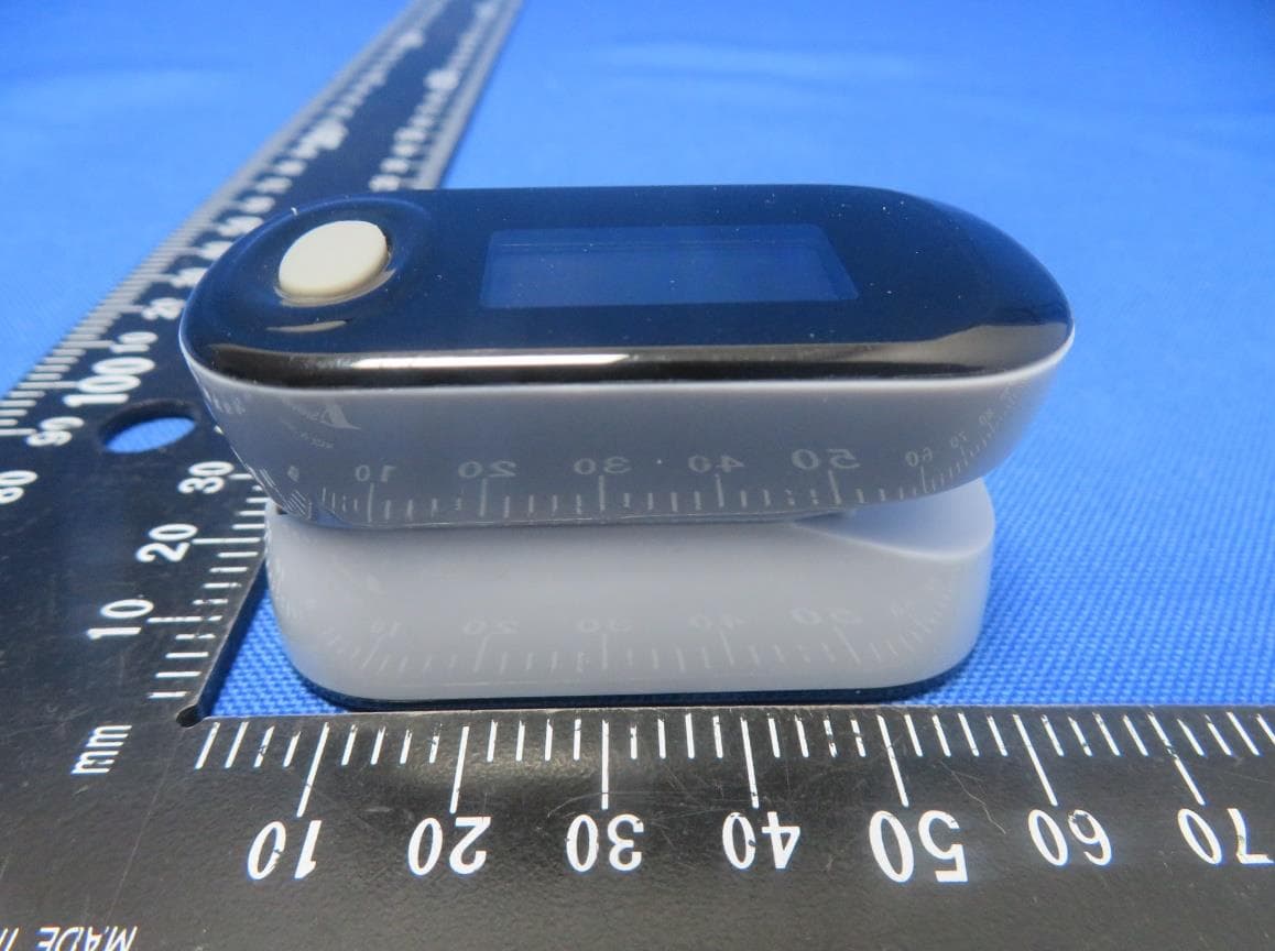 Fingertip Pulse Oximeter - FCC ID 2AQVU0021 - JOYTECH HEALTHCARE CO., LTD. (4)