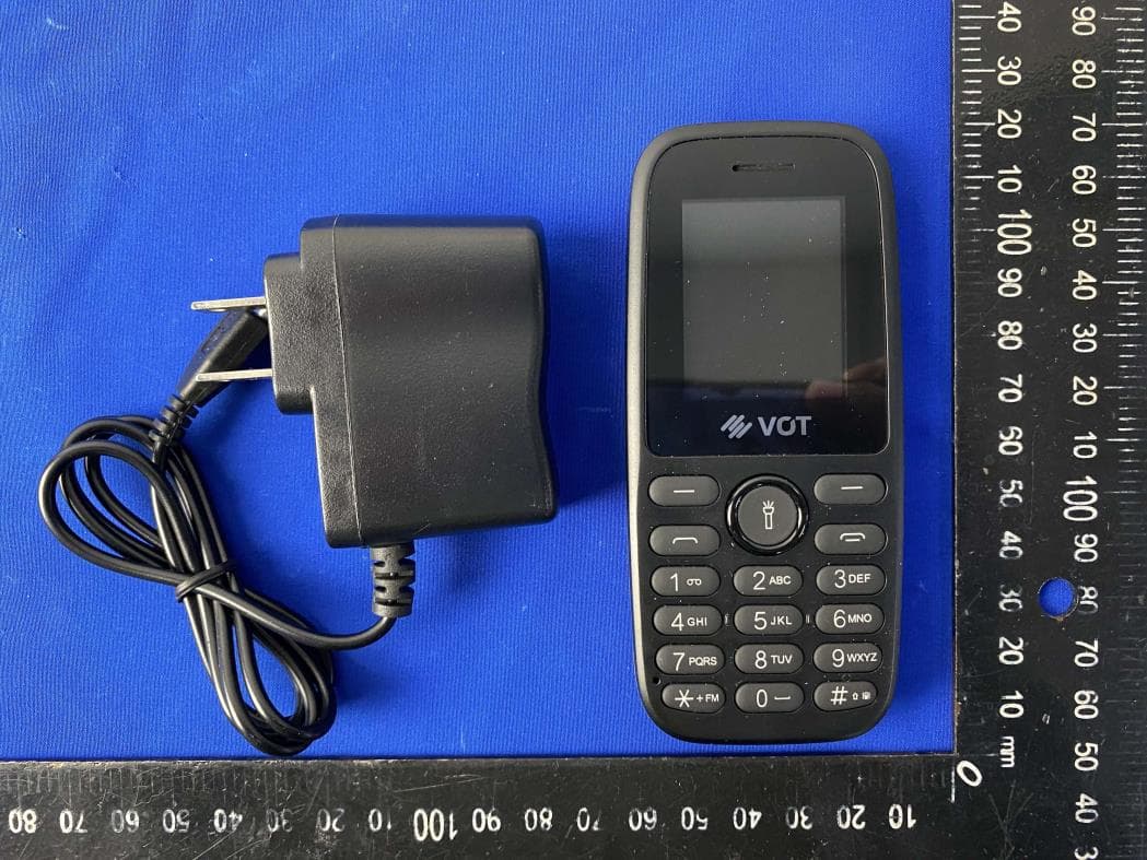 Mobile Phone - FCC ID 2AQXU-V11 - One Small Step SAC (3)
