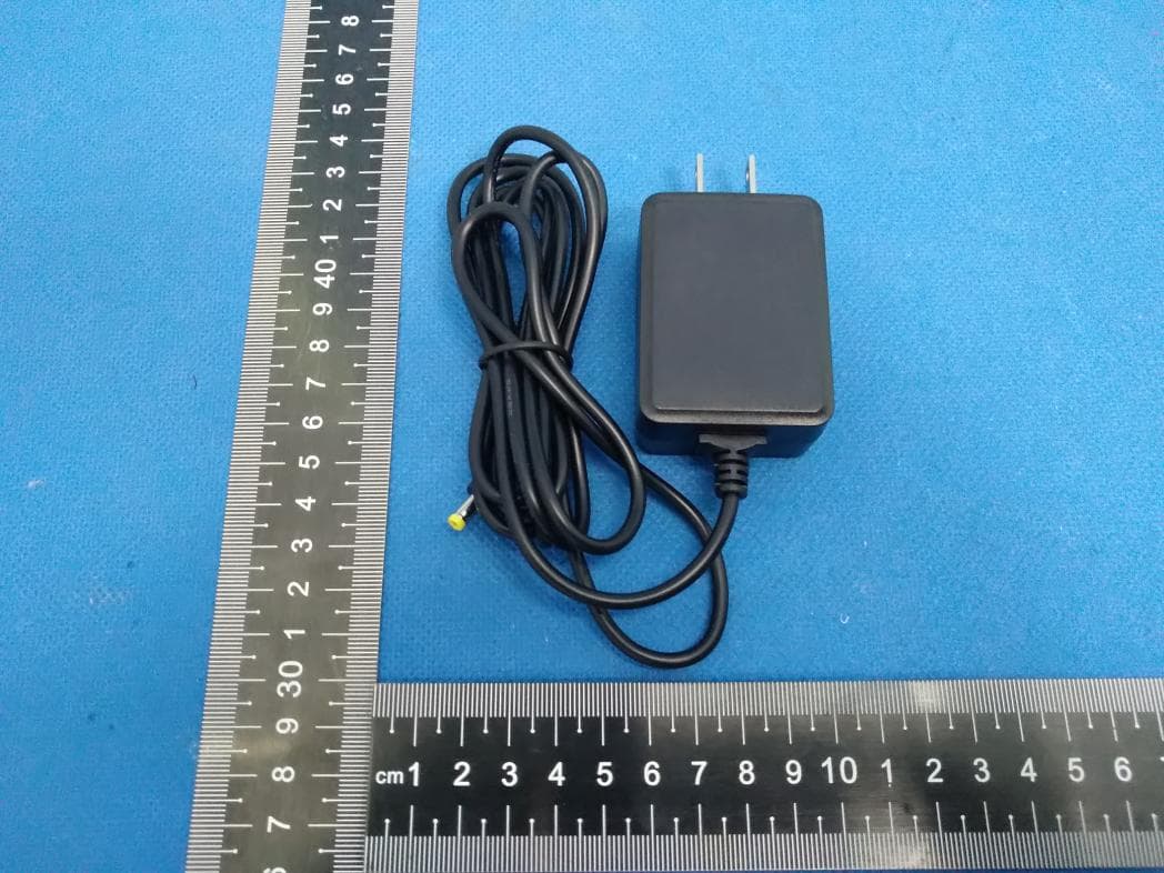 Digtial photo frame - FCC ID 2AQYQ-V7810WCP - Heyuan Vastking Electronic Co., Ltd (2)