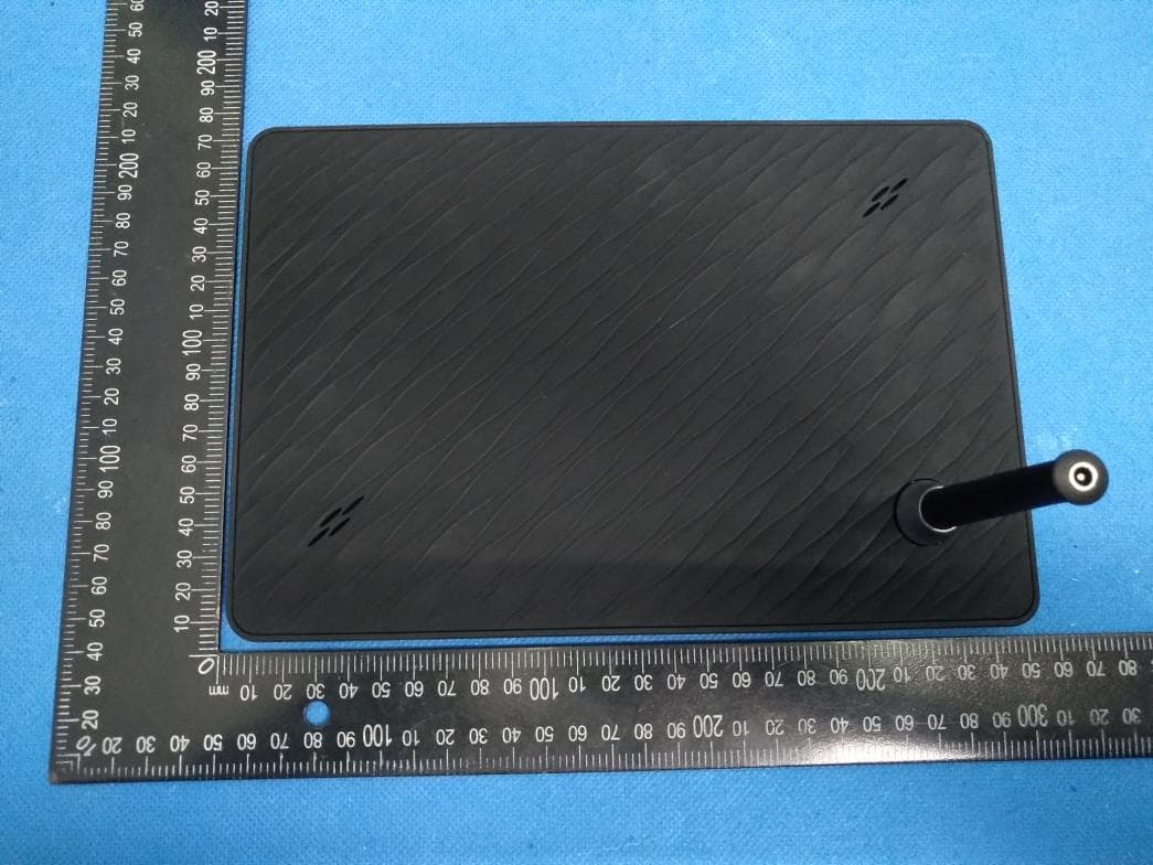 Digtial photo frame - FCC ID 2AQYQ-V7810WCP - Heyuan Vastking Electronic Co., Ltd (4)