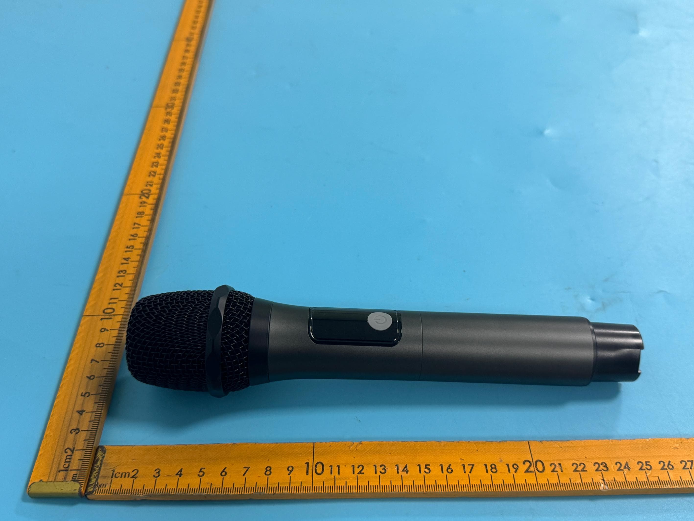 UHF Wireless Microphone - FCC ID 2AR2S-DLM5401 - MMD Hong Kong Holding Limited (5)