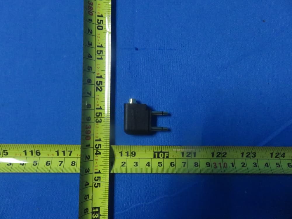 Wireless over-ear headphones - FCC ID 2AR2SL3 - MMD Hong Kong Holding Limited