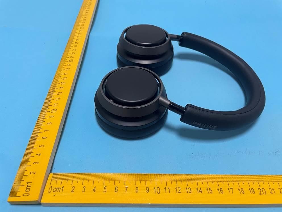 Active Noise Canceling wireless headphones - FCC ID 2AR2SL4 - MMD Hong Kong Holding Limited