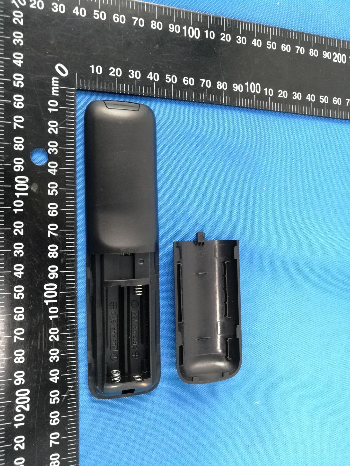 Soundbar Speaker - FCC ID 2AR2STAB7305 - MMD Hong Kong Holding Limited