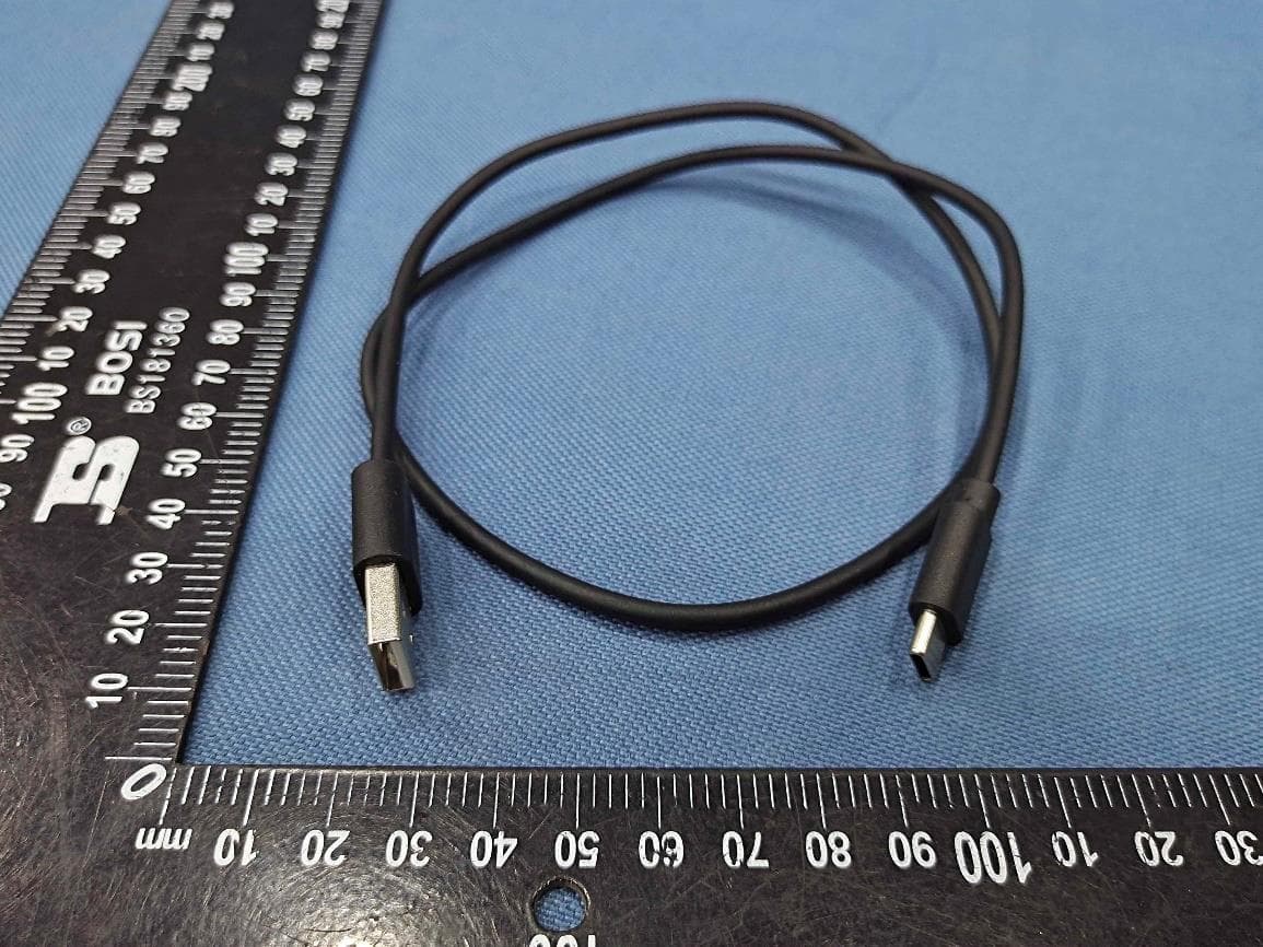 Wireless headphones with Noise Canceling - FCC ID 2AR2STAH6506 - MMD Hong Kong Holding Limited (4)