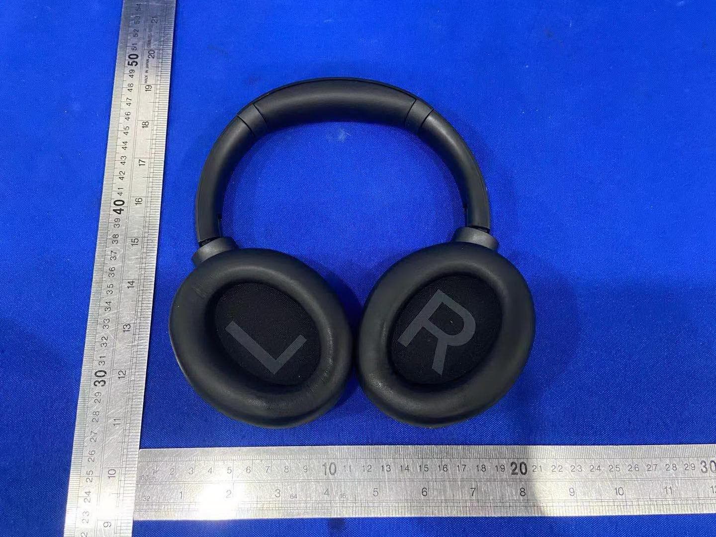 Wireless headphones with Noise Canceling Pro - FCC ID 2AR2STAH8506 - MMD Hong Kong Holding Limited