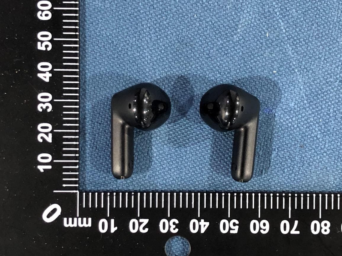 True wireless headphones - FCC ID 2AR2STAT1199 - MMD Hong Kong Holding Limited (3)