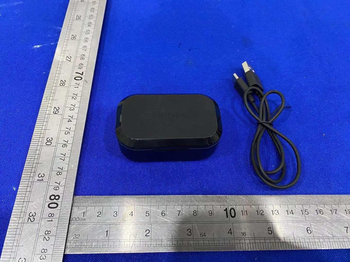 Wireless headphones with Noise Canceling - FCC ID 2AR2STAT4506 - MMD Hong Kong Holding Limited