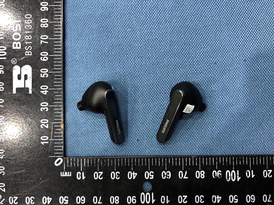Wireless sports headphones - FCC ID 2AR2STAT5506 - MMD Hong Kong Holding Limited