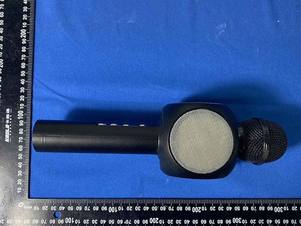 LED KARAOKE MICROPHONE WITH SPEAKER - FCC ID 2AR2X-IVMP2091 - Shenzhen Bogoodwill Industrial Co.,Limited. (4)