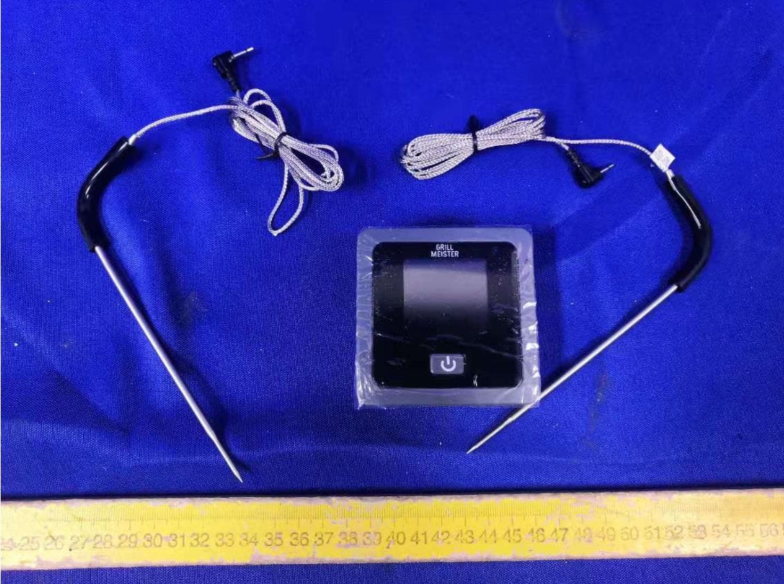 Bluetooth thermometer - FCC ID 2AR47-WDJ7026 - Zhejiang Shunkang Technology Industry Co., Ltd
