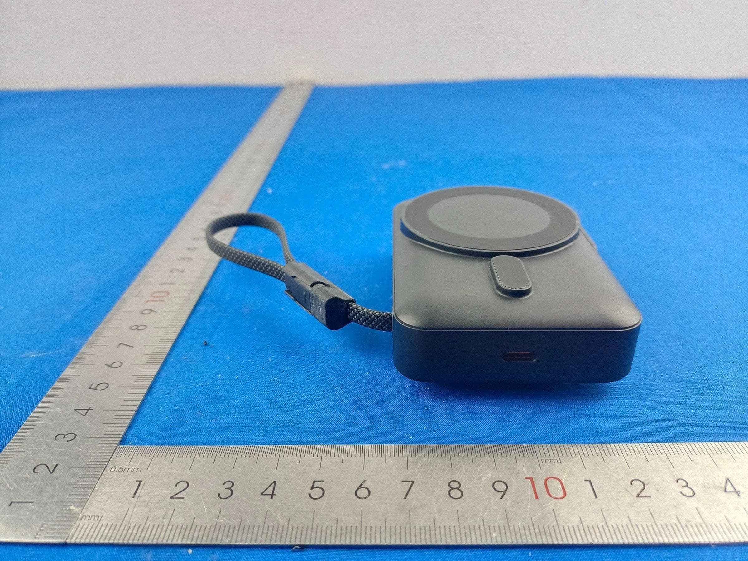 15W Magnetic 10,000mAh Powerbank - FCC ID 2AR4R-MSPB1051 - ENCASED PRODUCTS INC (3)