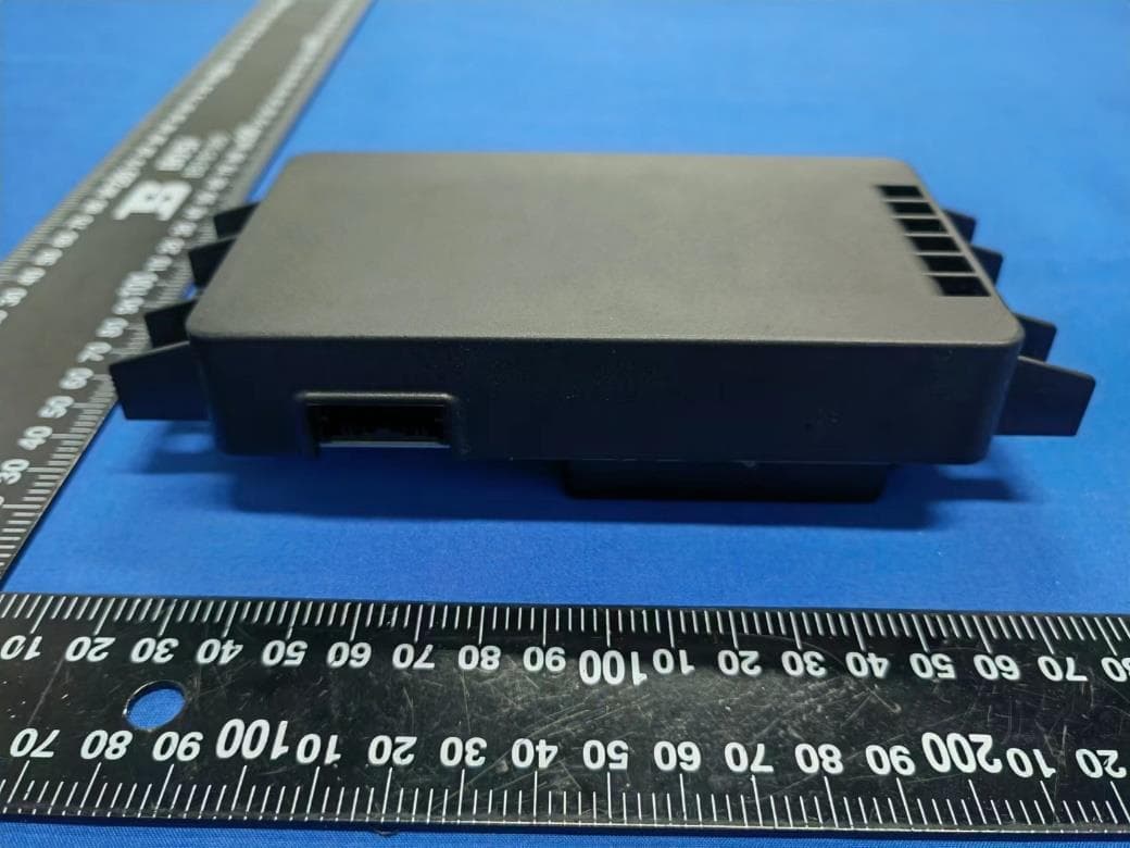 Wireless Power Charging - FCC ID 2AR4XYGKJ-VFE34S - Shenzhen Invispower Technology Co., Ltd. (3)