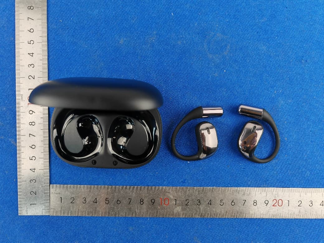 Open Ear Bluetooth Earphones - FCC ID 2AR6F-T44 - Yenona Audio Co., Limited