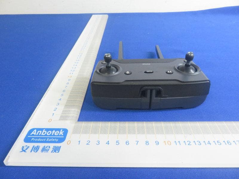 Remote Control - FCC ID 2AR7Q-E01006 - ShenZhen C-Fly Intelligent Technology Co.,Ltd (3)