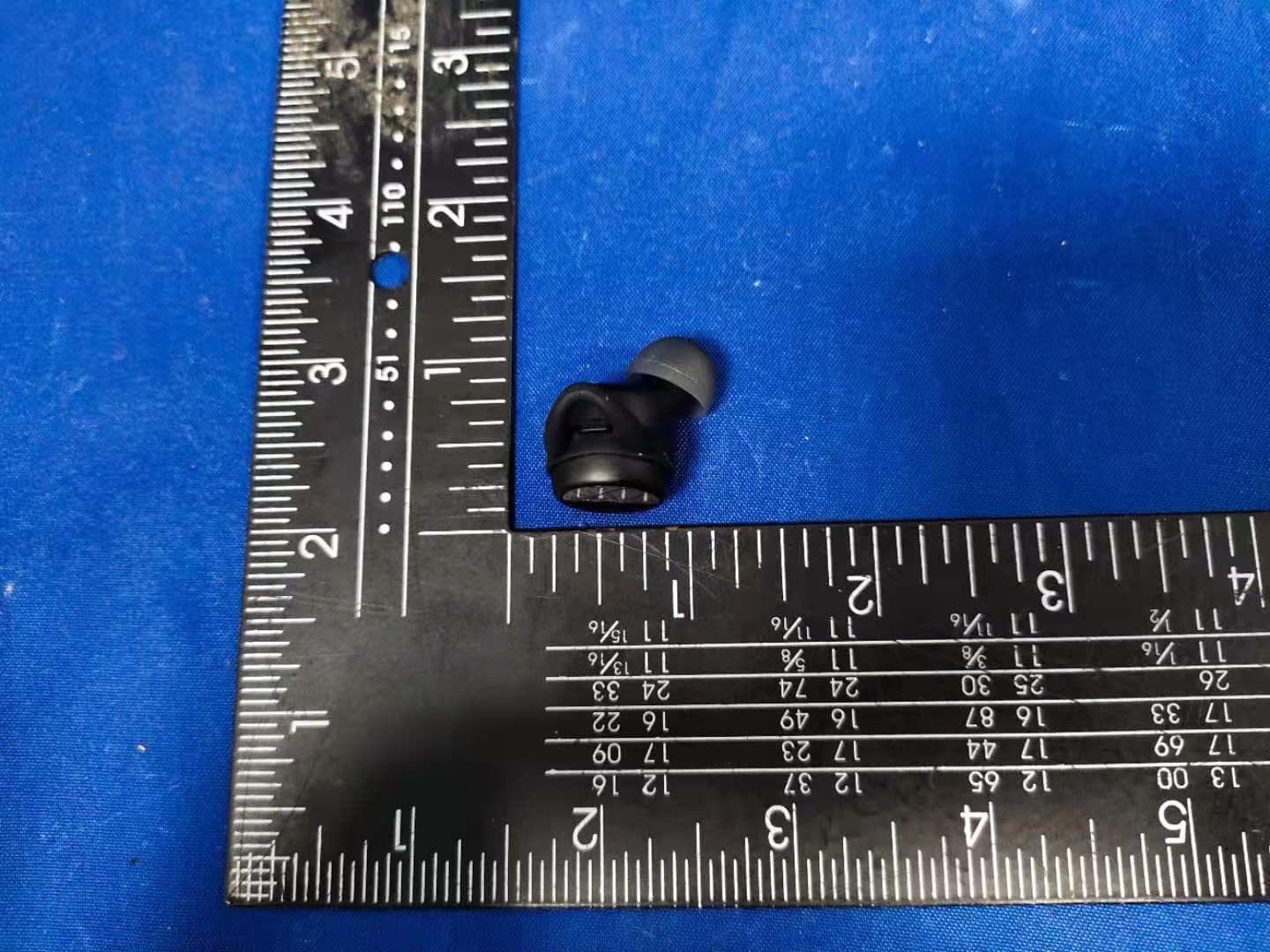 Wireless Earphone - FCC ID 2AR8A-H702 - SHENZHEN GLEEMAN TECHNOLOGY CO.,LTD (3)