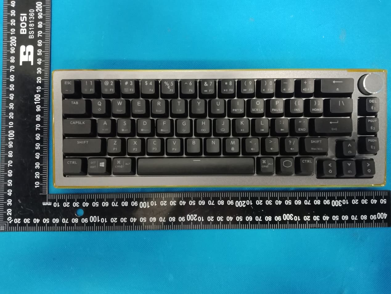 CK721 - FCC ID 2AR8X-CK721GKTR1US - Cooler Master Technology Inc. (4)