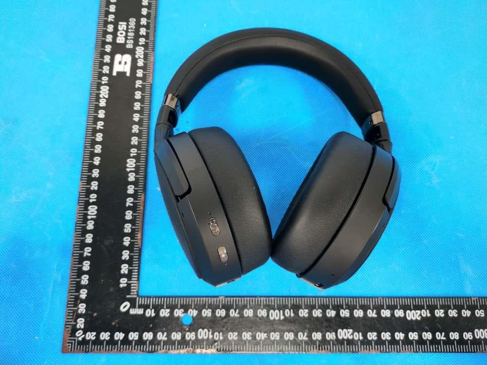 SH711 Bluetooth ANC Headset - FCC ID 2AR8X-SH711 - Cooler Master Technology Inc. (3)