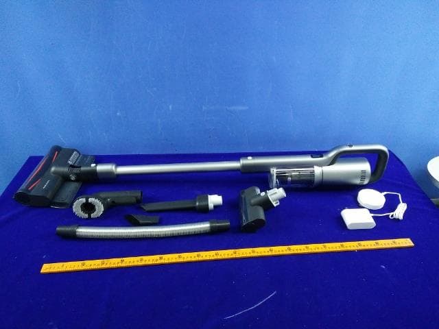 Cordless Vacuum Cleaner - FCC ID 2AR98-XCQ28RM - ROIDMI Information Technology Co. ,Ltd. (5)