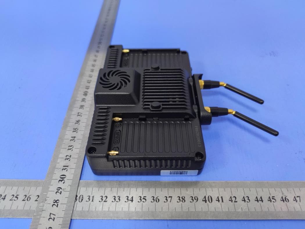 Wireless Monitor - FCC ID 2ARC7-FT6FR6 - Zhangzhou Seetec Optoelectronics Technology co., Ltd (2)