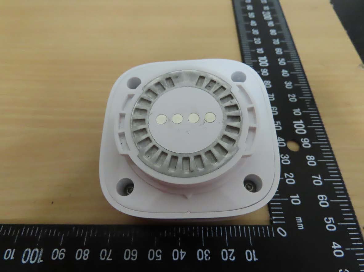 Abode Outdoor Smart Camera - FCC ID 2ARGFOSC - abode systems, inc (3)