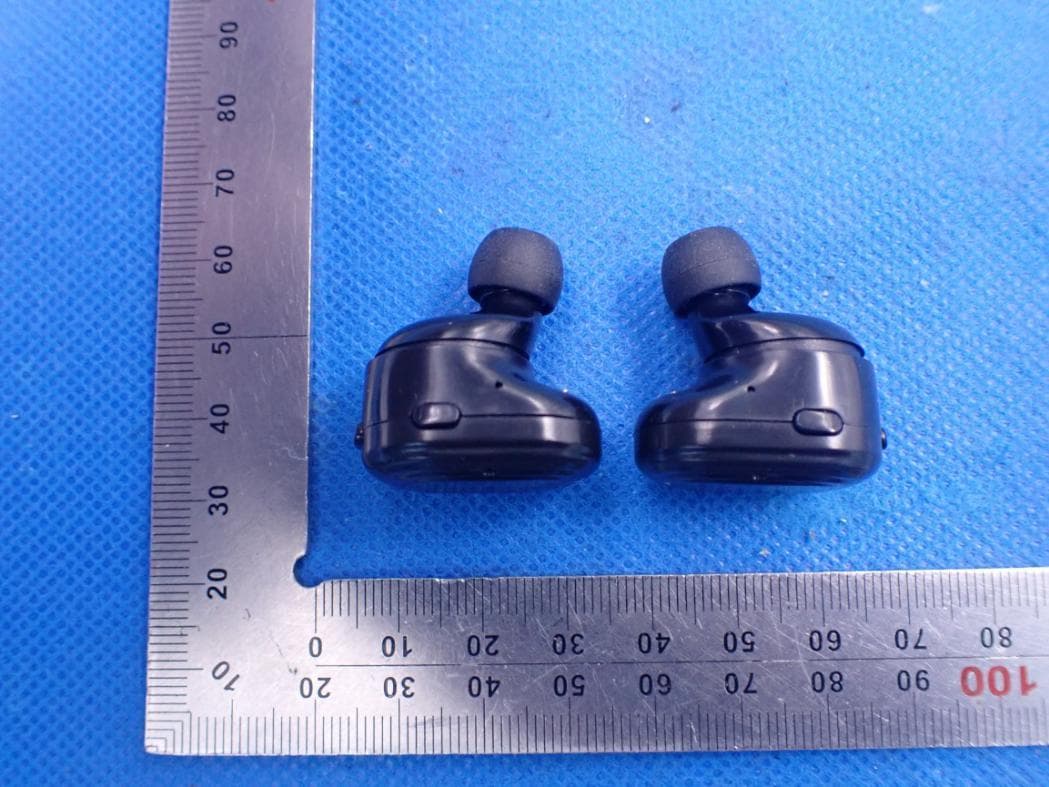 Bluetooth ANC TRULY WIRELESS STEREO EARBUDS - FCC ID 2ARGT-N10PLUS - MTI Corporation (4)