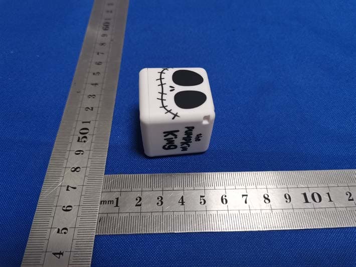 bitty box - FCC ID 2ARI7BBOX1 - FABRIQUE INNOVATION INC.