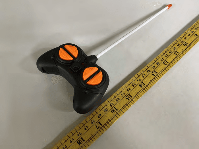 Mini RC Monster Truck - FCC ID 2ARIJ06139 - PMT Holdings Limited