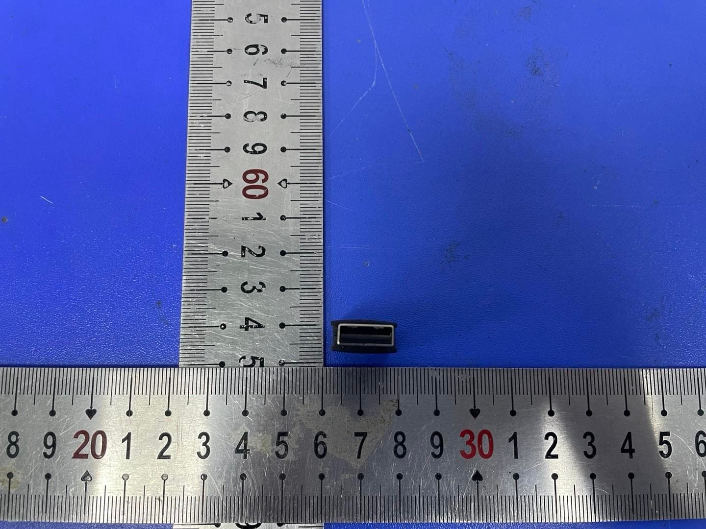 USB Bluetooth adapter - FCC ID 2ARKF-BT-31D - Shenzhen Innotrik Technology Co., Ltd (4)
