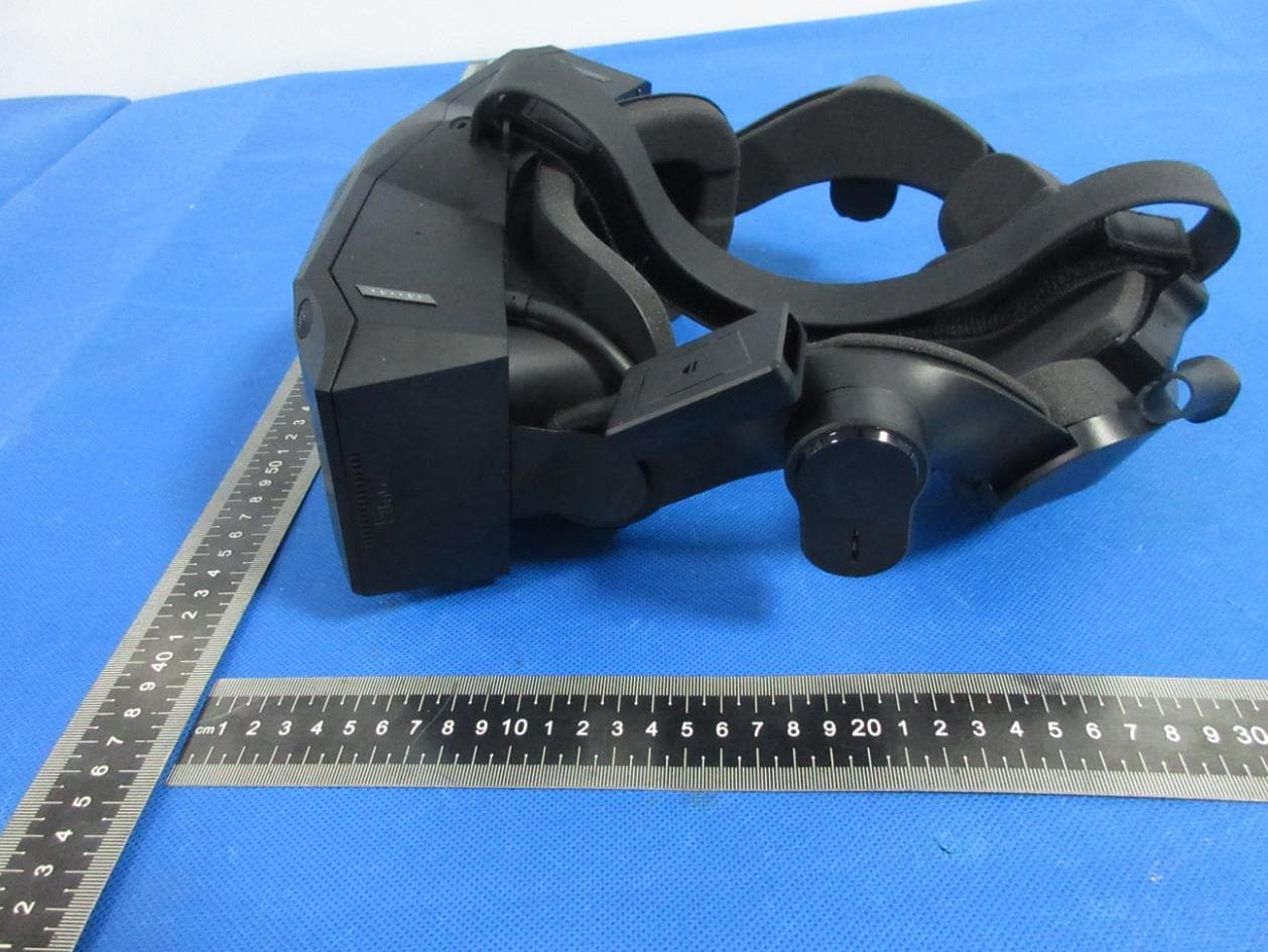 VR All-in-one-Headset - FCC ID 2ARKN-CRYSTAL - Pimax Technology (Shanghai) Co., Ltd. (5)
