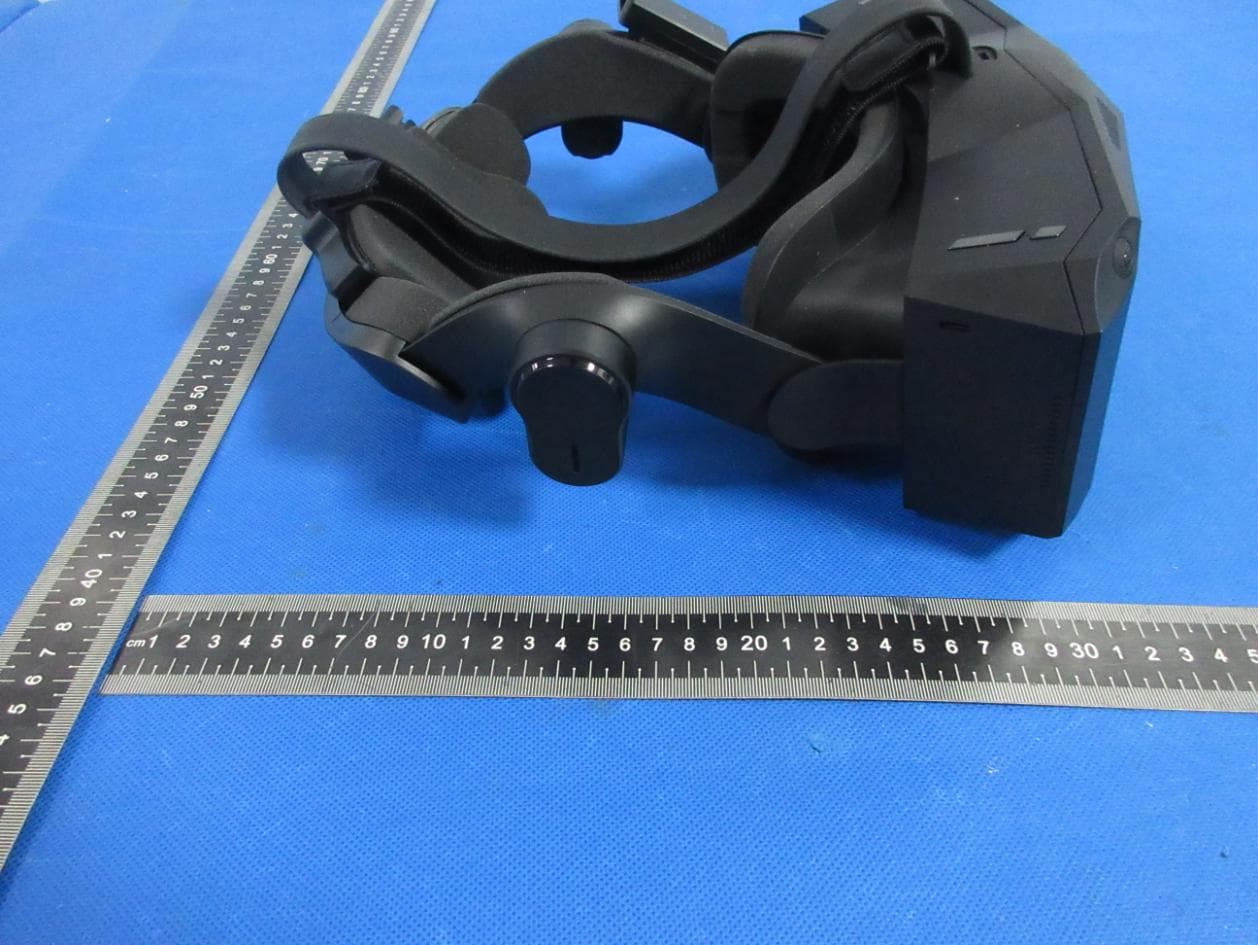 VR All-in-one-Headset - FCC ID 2ARKN-CRYSTAL - Pimax Technology (Shanghai) Co., Ltd. (4)
