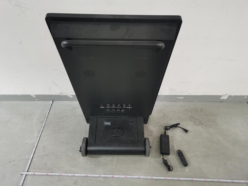 43-Inch Outdoor Battery-powered LCD Signage - FCC ID 2ARMK-ADA03H4 - GUANGZHOU YOUGUANG OPTOELECTRONICS CO., LTD. (2)