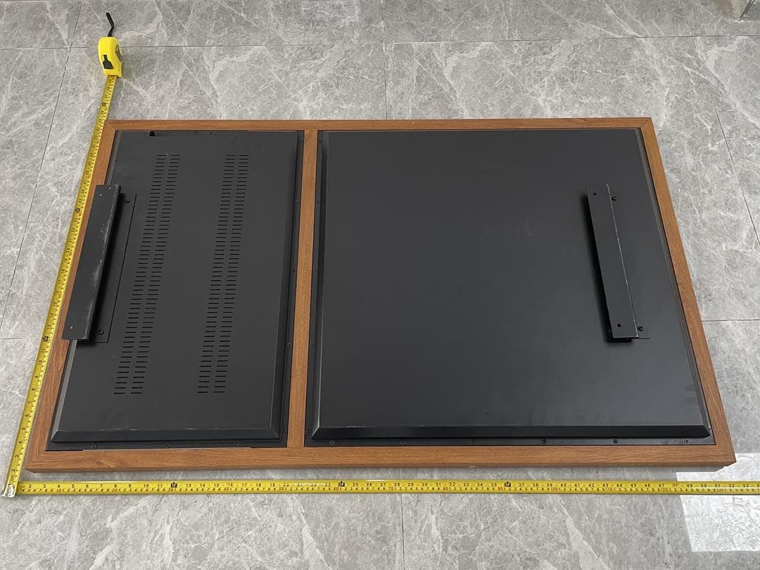 Wall-mounted 32 inch LCD Signage with Writing-board - FCC ID 2ARMK-ADMA04W-32 - GUANGZHOU YOUGUANG OPTOELECTRONICS CO., LTD. (2)