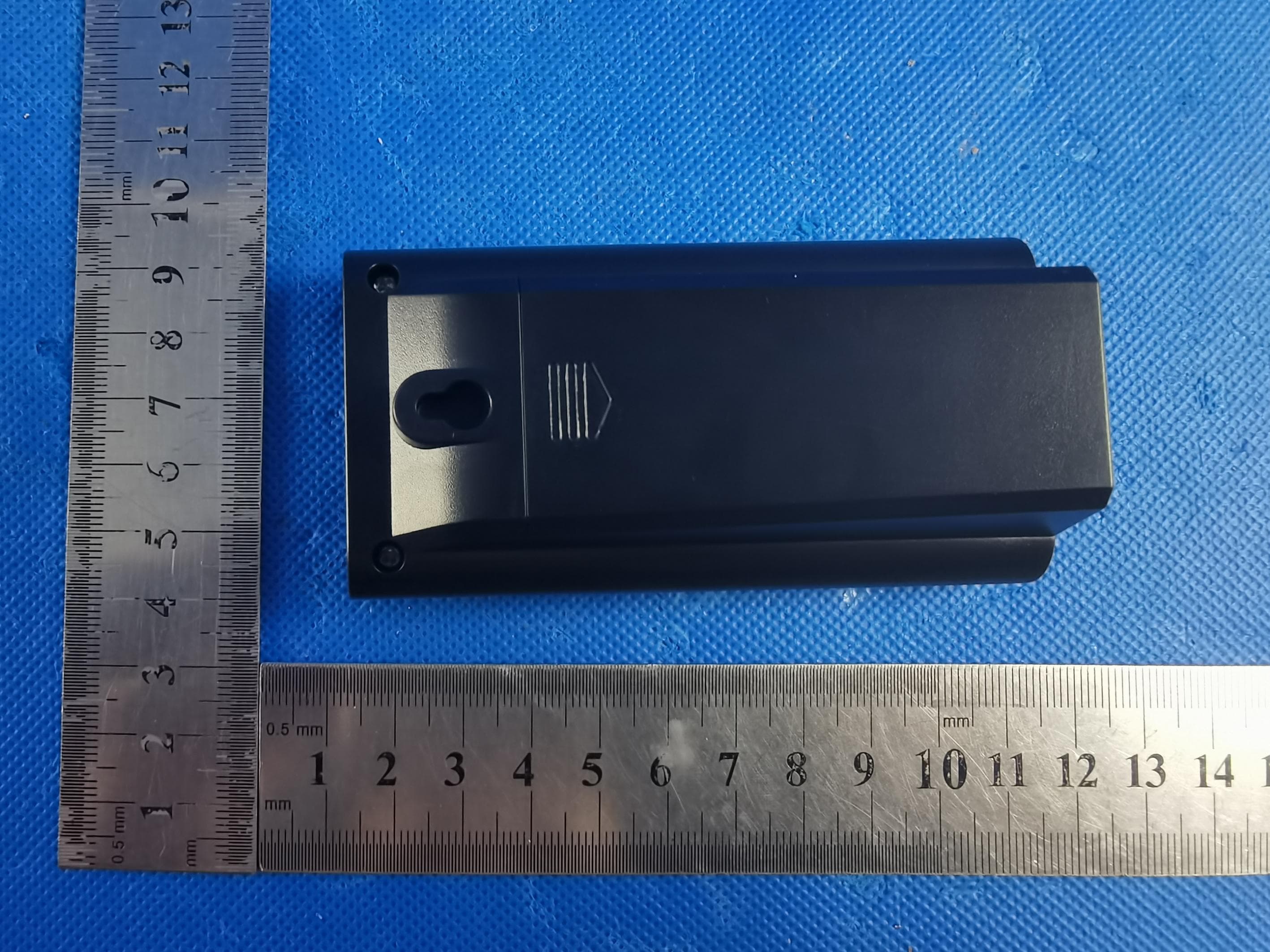 RADIO-CONTROLLED WEATHER STATION WITH 3 OUTDOOR SENSORS - FCC ID 2ARMP-9308 - Digi-Max Technology Limited