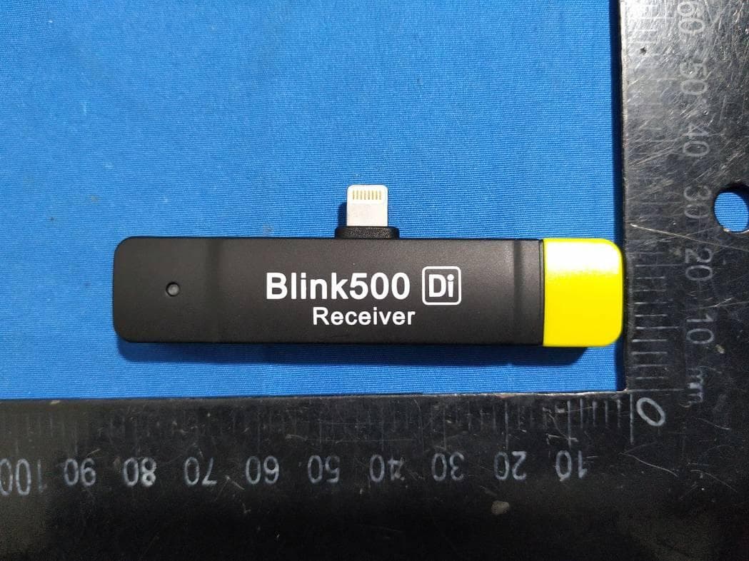 2.4GHz Wireless Microphone - FCC ID 2ARN3-BLINK500RXDI - Shenzhen Jiayz photo industrial.,Ltd