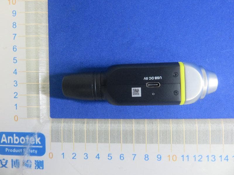 5.8GHz Digital Wireless Microphone System - FCC ID 2ARN3-BLINK800TX-35 - Shenzhen Jiayz photo industrial.,Ltd (2)