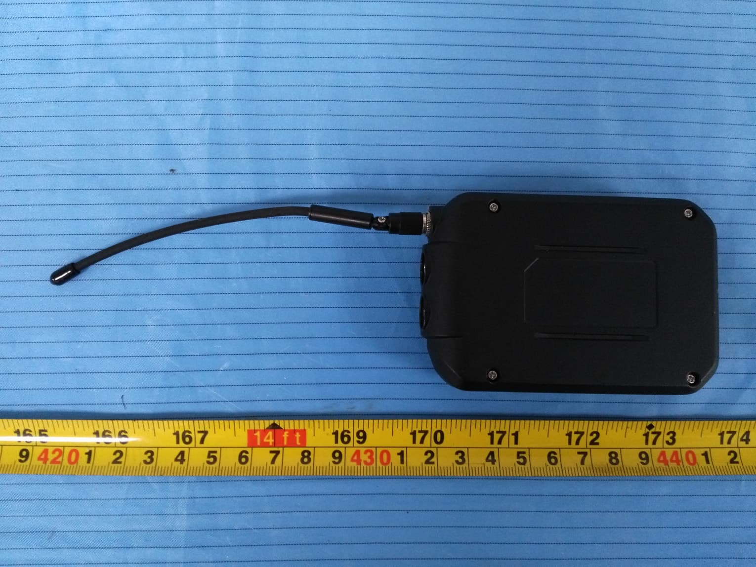 UHF Wireless Microphone System - FCC ID 2ARN3-BY-WM6S - Shenzhen Jiayz photo industrial.,Ltd