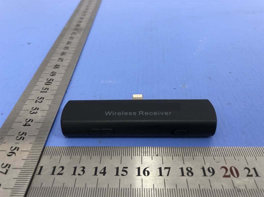 2.4G wireless microphone - FCC ID 2ARN3-WM4PRORXD - Shenzhen Jiayz photo industrial.,Ltd (5)