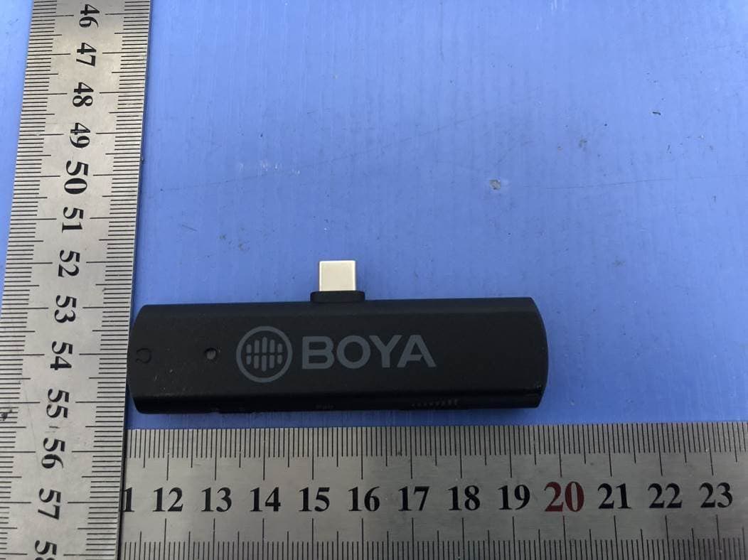 2.4G wireless microphone - FCC ID 2ARN3-WM4PRORXU - Shenzhen Jiayz photo industrial.,Ltd (2)