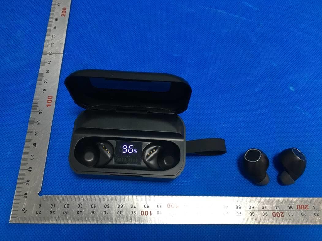 True wireless stereo earbuds - FCC ID 2ARPHTS-T5 - TUOSI ELECTRONICS CO.,LTD. (3)